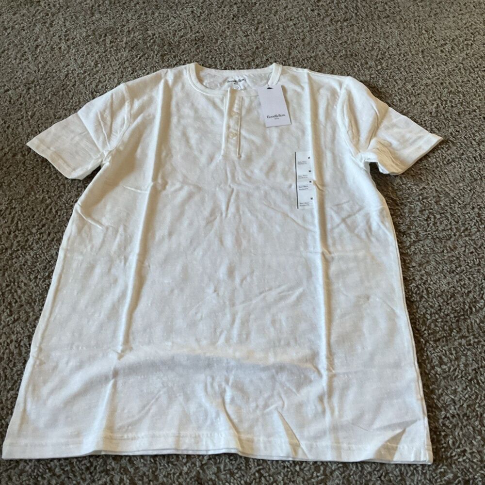 Goodfellow & Co Henley T-Shirt Mens M Stucco White Short Sleeve Cotton NWT